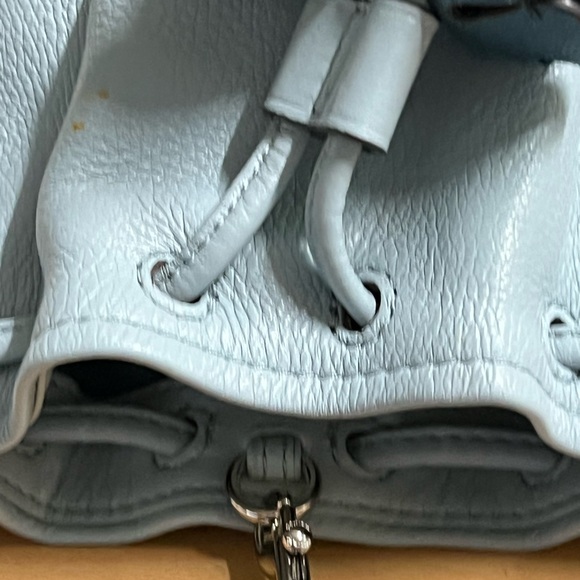 Coach Blue Round Wristlet F56581 F1780 - Picture 6 of 11